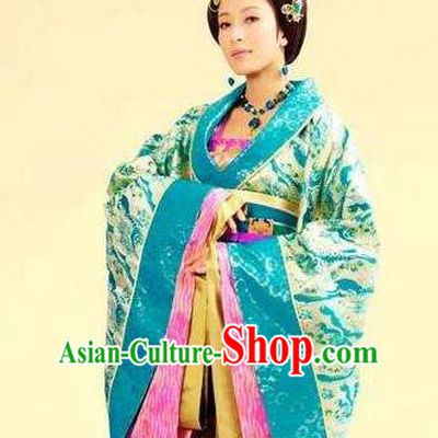 Chinese Ancient Ming Dynasty Imperial Concubine Wan Embroidered Dress Costume for Women