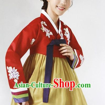 Top Grade Korean Hanbok Ancient Traditional Fashion Apparel Costumes Red Blouse and Yellow Dress for Women