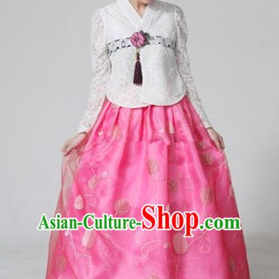 Top Grade Korean Hanbok Ancient Traditional Fashion Apparel Costumes White Lace Blouse and Pink Dress for Women