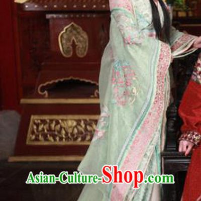 Chinese Ancient Ming Dynasty Imperial Consort of Zhu Youxiao Embroidered Dress Historical Costume for Women