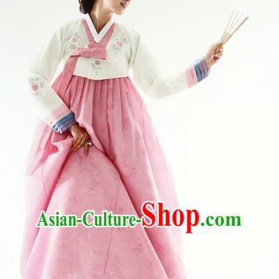 Korean Traditional Hanbok White Blouse and Pink Dress Ancient Fashion Apparel Costumes for Women