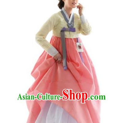 Korean Traditional Bride Hanbok Yellow Blouse and Pink Embroidered Dress Ancient Formal Occasions Fashion Apparel Costumes for Women