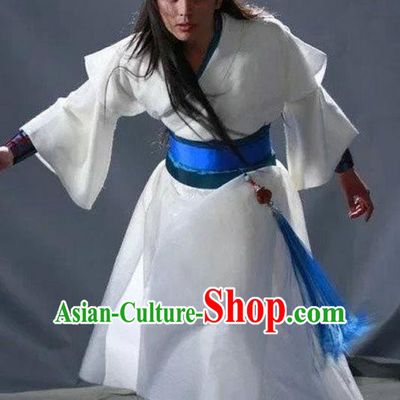 Chinese Ming Dynasty Swordsman Hanfu White Clothing Ancient Knight-errant Replica Costume for Men