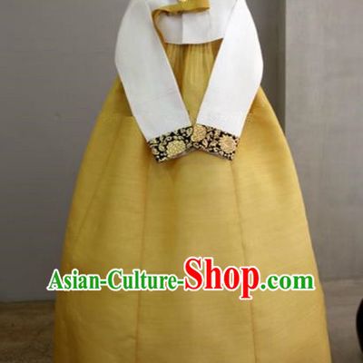 Korean Traditional Bride Hanbok Formal Occasions White Blouse and Yellow Dress Ancient Fashion Apparel Costumes for Women