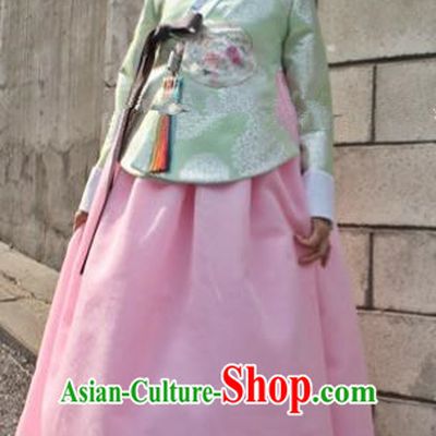Korean Traditional Bride Hanbok Formal Occasions Green Blouse and Pink Dress Ancient Fashion Apparel Costumes for Women