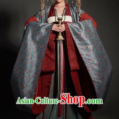 Chinese Ancient Empress Mullet Dress Ming Dynasty Palace Queen Embroidered Replica Costume and Headpiece Complete Set