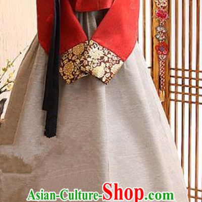 Korean Traditional Tang Garment Hanbok Formal Occasions Red Blouse and Grey Dress Ancient Costumes for Women