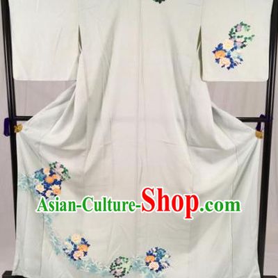 Asian Japan Palace Printing White Furisode Kimono Ancient Yukata Dress Formal Costume for Women