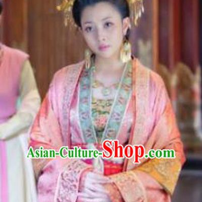 Chinese Song Dynasty Empress of Zhao Kuangyin Embroidered Dress Ancient Palace Queen Replica Costume for Women