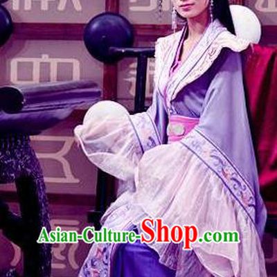 Chinese Ancient Song Dynasty Palace Princess Embroidered Replica Costume for Women