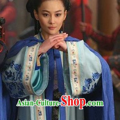 Chinese Ancient Song Dynasty Female General Liang Hongyu Embroidered Replica Costume for Women