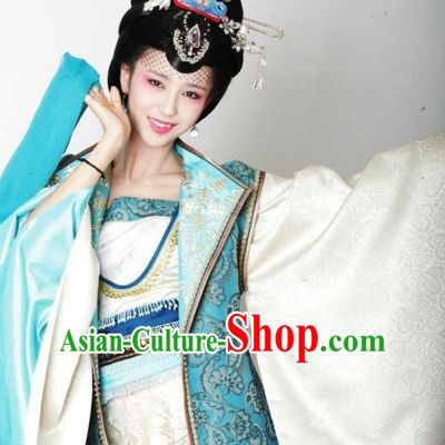 Chinese Traditional Tang Dynasty Imperial Consort Embroidered Replica Costume for Women
