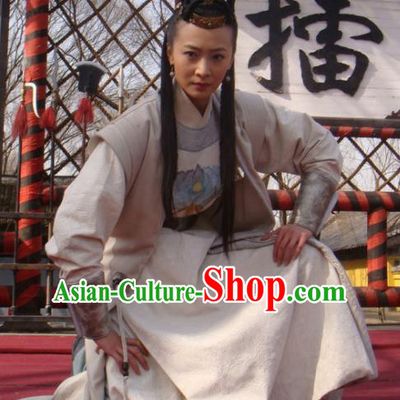 Chinese Traditional Tang Dynasty Swordswoman Hofdame Embroidered Replica Costume for Women