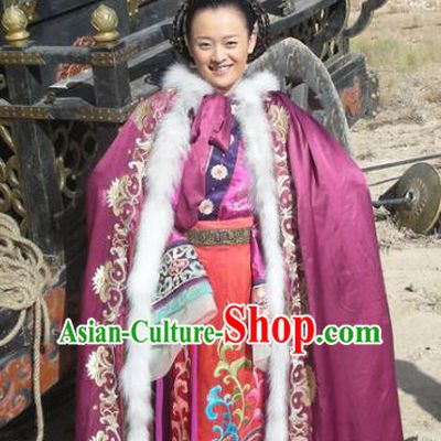 Chinese Traditional Tang Dynasty Palace Princess Embroidered Replica Costume Complete Set for Women