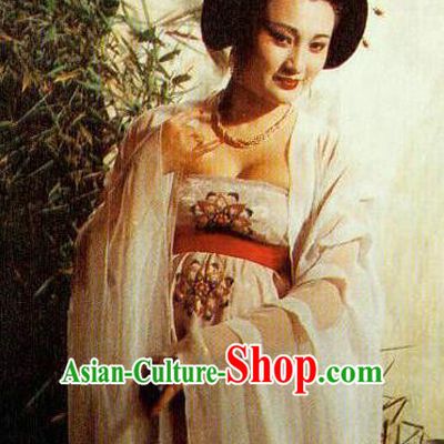 Chinese Tang Dynasty Imperial Consort Yang Embroidered Hanfu Dress Ancient Palace Lady Replica Costume for Women