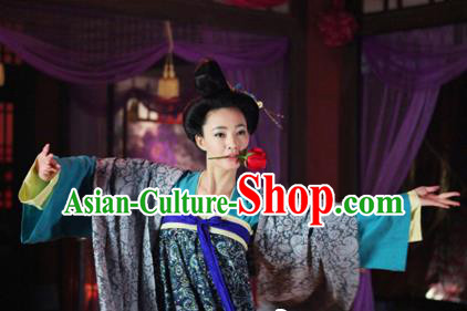 Traditional Chinese Ancient Costume Ancient Tang Dynasty Hanfu Dress Clothing Traditional Chinese Ancient Costume Ancient Tang Dynasty Hanfu Dress Clothing