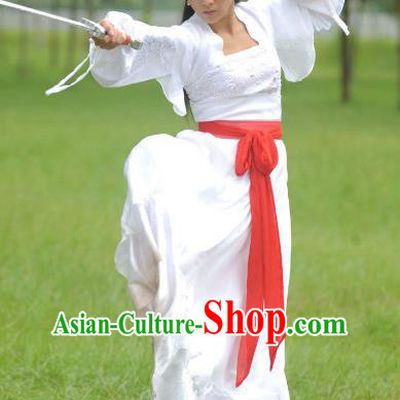 Chinese Ancient Tang Dynasty Swordswoman Hanfu Dress Historical Costume for Women