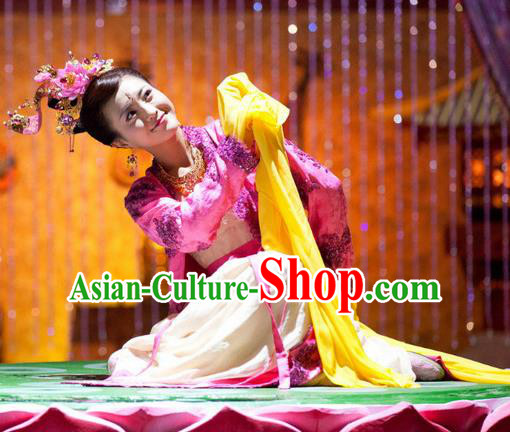 Traditional Chinese Ancient Costume Ancient Tang Dynasty Hanfu Dress Clothing Traditional Chinese Ancient Costume Ancient Tang Dynasty Hanfu Dress Clothing