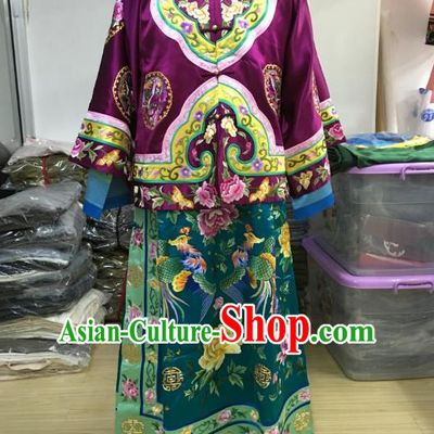 China Traditional Qing Dynasty Gentlewoman Embroidered Dress Costume for Women