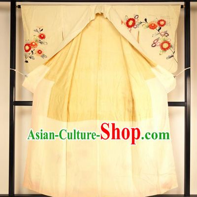 Ancient Japanese Beige Furisode Kimonos Traditional Female Yukata Dress Formal Costume for Women