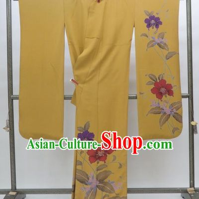 Ancient Japanese Geisha Garment Yellow Furisode Kimonos Traditional Yukata Dress Costume for Women