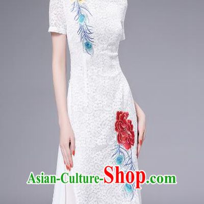 Chinese National Costume White Lace Cheongsam Embroidered Qipao Dress for Women
