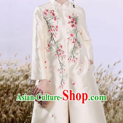 Chinese National Costume Plated Buttons White Coats Traditional Embroidered Dust Coat for Women