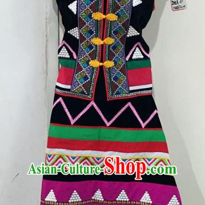 Traditional Chinese Wa Nationality Dance Costume, Female Folk Dance Ethnic Minority Embroidery Clothing for Women