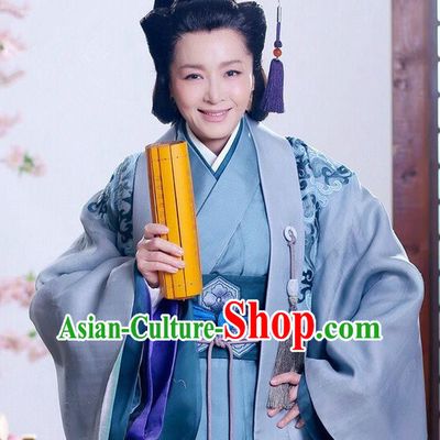 Ancient Traditional Chinese Han Dynasty Queen Mother Replica Costume Hanfu Dress for Women