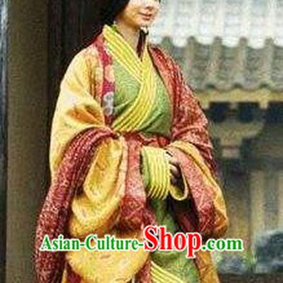 Ancient Traditional Chinese Eastern Han Dynasty Coquette Wei Yue Hanfu Dress Replica Costume for Women