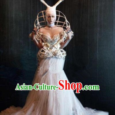 Top Grade Stage Performance Costume Cosplay Queen Catwalks Clothing for Women
