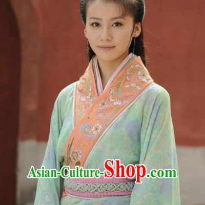 Traditional China Warring States Period Yue State Beauty Clothing Ancient Imperial Consort Embroidered Replica Costume for Women