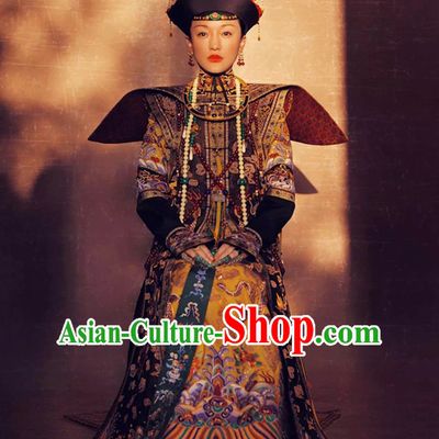 Qing Dynasty Empress Imperial Clothing Embroidered Long Robe Dresses