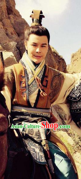 Traditional Chinese Ancient Costume Chu and Han Dynasties Hanfu Clothing Traditional Chinese Ancient Costume Chu and Han Dynasties Hanfu Clothing