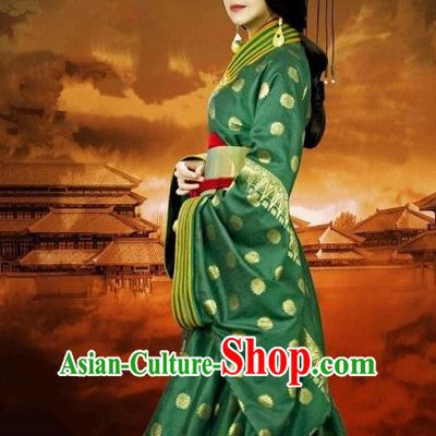 Chinese Ancient Western Han Dynasty Dowager Countess Guo Zhu Hanfu Dress Replica Costume for Women