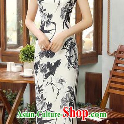 Chinese Traditional Elegant Ink Painting Orchid Cheongsam National Costume Silk Qipao Dress for Women