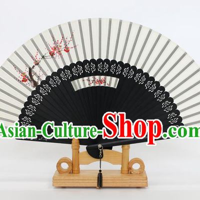 Chinese Traditional Artware Handmade Folding Fans Printing Plum Blossom White Silk Fans Accordion