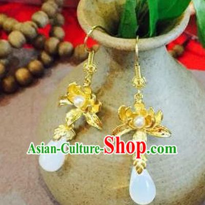 Chinese Handmade Classical Accessories Golden Lotus Earrings Hanfu Eardrop for Women