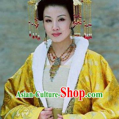Chinese Ancient Tang Dynasty Empress Zhangsun of Li Shimin Embroidered Dress Replica Costume for Women