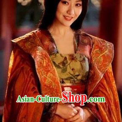 Traditional Chinese Ancient Tang Dynasty Empress Tailing Embroidered Replica Costume for Women