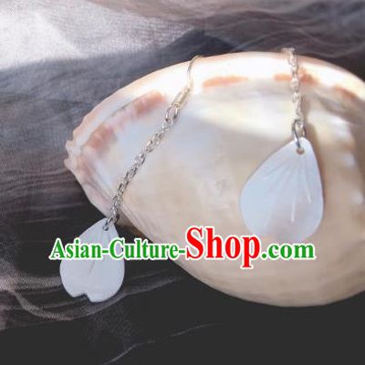Traditional Chinese Ancient Jewelry Accessories White Shell Earrings Eardrop for Women