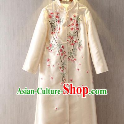 Chinese Traditional National Dust Coat Tangsuit Embroidered White Coats for Women