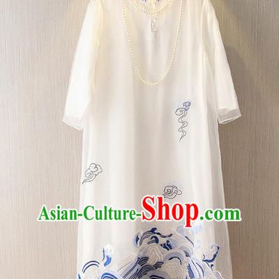 Chinese Traditional National Cheongsam Tangsuit Embroidered White Qipao Dress for Women