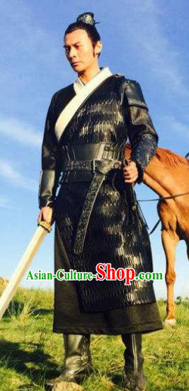 Traditional Chinese Ancient Costume Chu and Han Dynasties Hanfu Clothing Traditional Chinese Ancient Costume Chu and Han Dynasties Hanfu Clothing