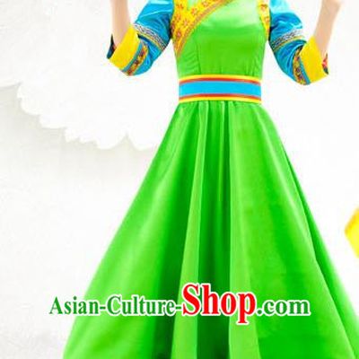 Traditional Chinese Daur Nationality Dance Costume, China Ethnic Minority Embroidery Green Dress Clothing and Headdress for Women