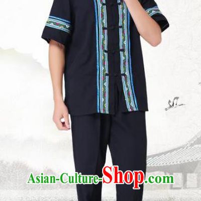 Traditional Chinese Tujia National Minority Costumes, China Blang Ethnic Minority Embroidery Clothing for Men