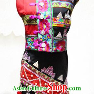 Traditional Chinese Dai Nationality Costume, China Dai Ethnic Minority Dance Clothing and Hats for Women