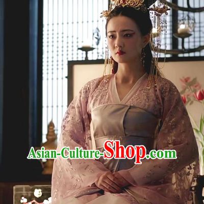 Chinese Teleplay Tribes and Empires Storm of Prophecy Ancient Imperial Empress Embroidered Costumes and Headpiece for Women