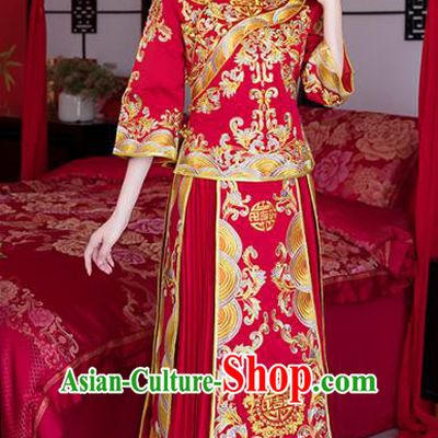 Chinese Ancient Wedding Costume Traditional Bride Xiuhe Suit Embroidered Peony Red Full Dress for Women