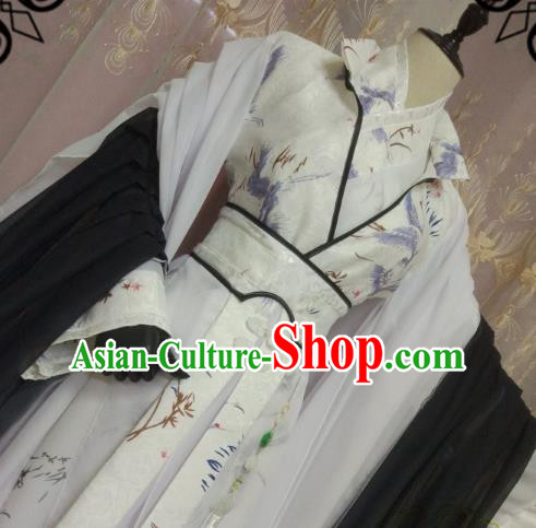 Chinese Ancient Palace Lady Hanfu Han Dynasty Imperial Concubine Queen Embroidered Historical Costumes for Women Chinese Ancient Palace Lady Hanfu Han Dynasty Imperial Concubine Queen Embroidered Historical Costumes for Women